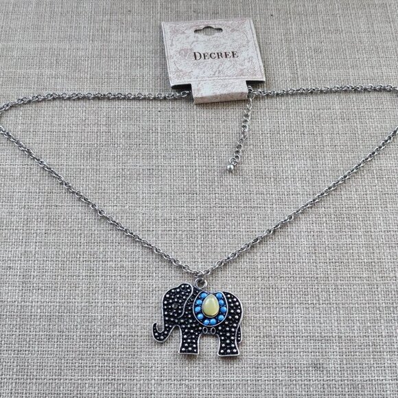 Decree ELEPHANT Pendant Necklace Fashion Jewelry NWT - Picture 7 of 11